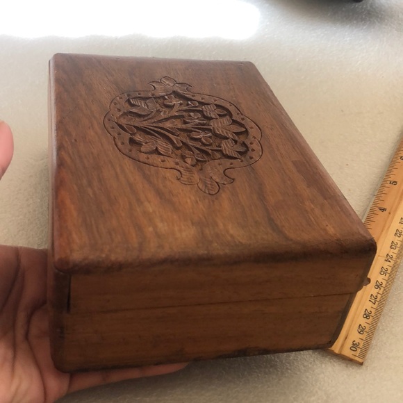 Indian hand caved wooden jewelry box/ decor - Picture 6 of 15